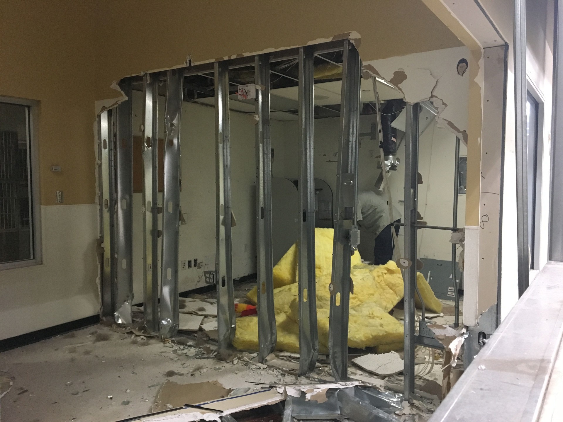 Commercial Retail Construction Demolition, Remodeling a Building